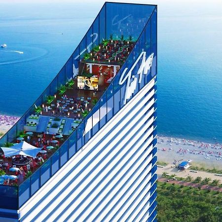 Deluxe Hotel Room In The Heart Of Batumi Orbi City A Block Exterior foto